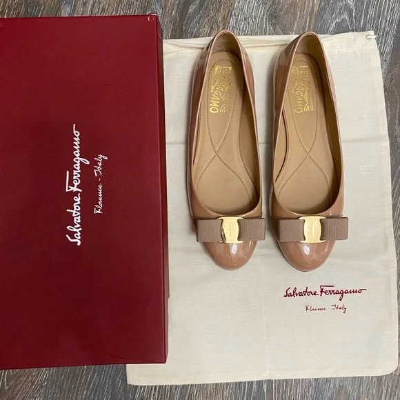 Salvatore Ferragamo Varina Patent Leather Ballet Flats - Picture 5 of 8